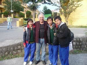 Mark Gould with Jamyang, Dolma and Soltram